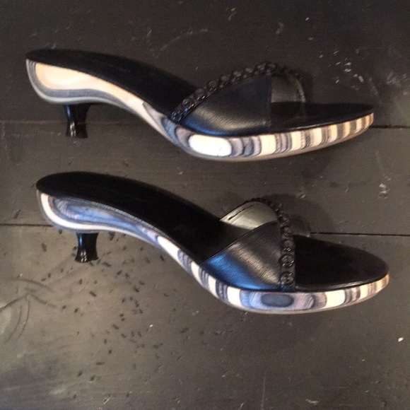 Shoes - Picture 3 of 6